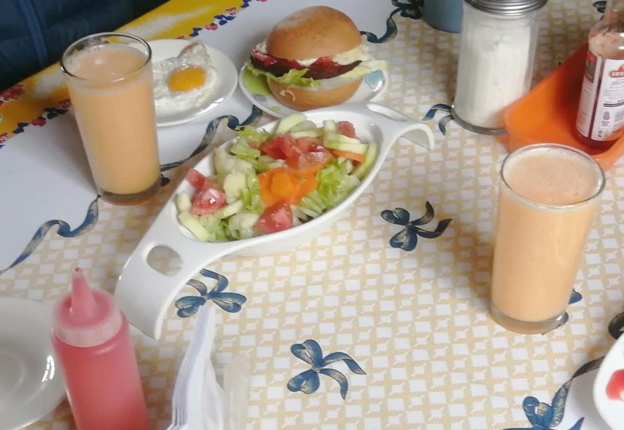 Hostal El Vaquero Chugchilan Екстер'єр фото