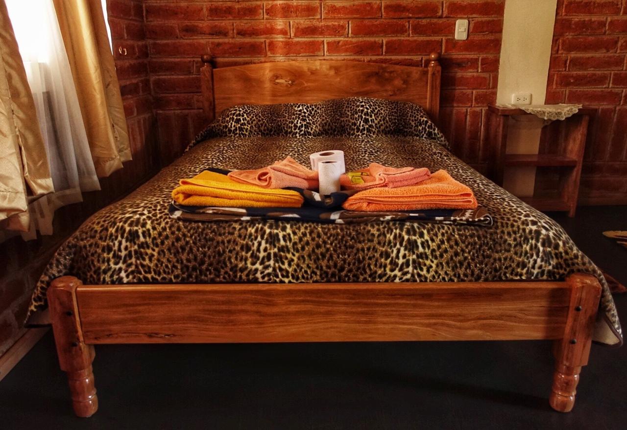 Hostal El Vaquero Chugchilan Екстер'єр фото
